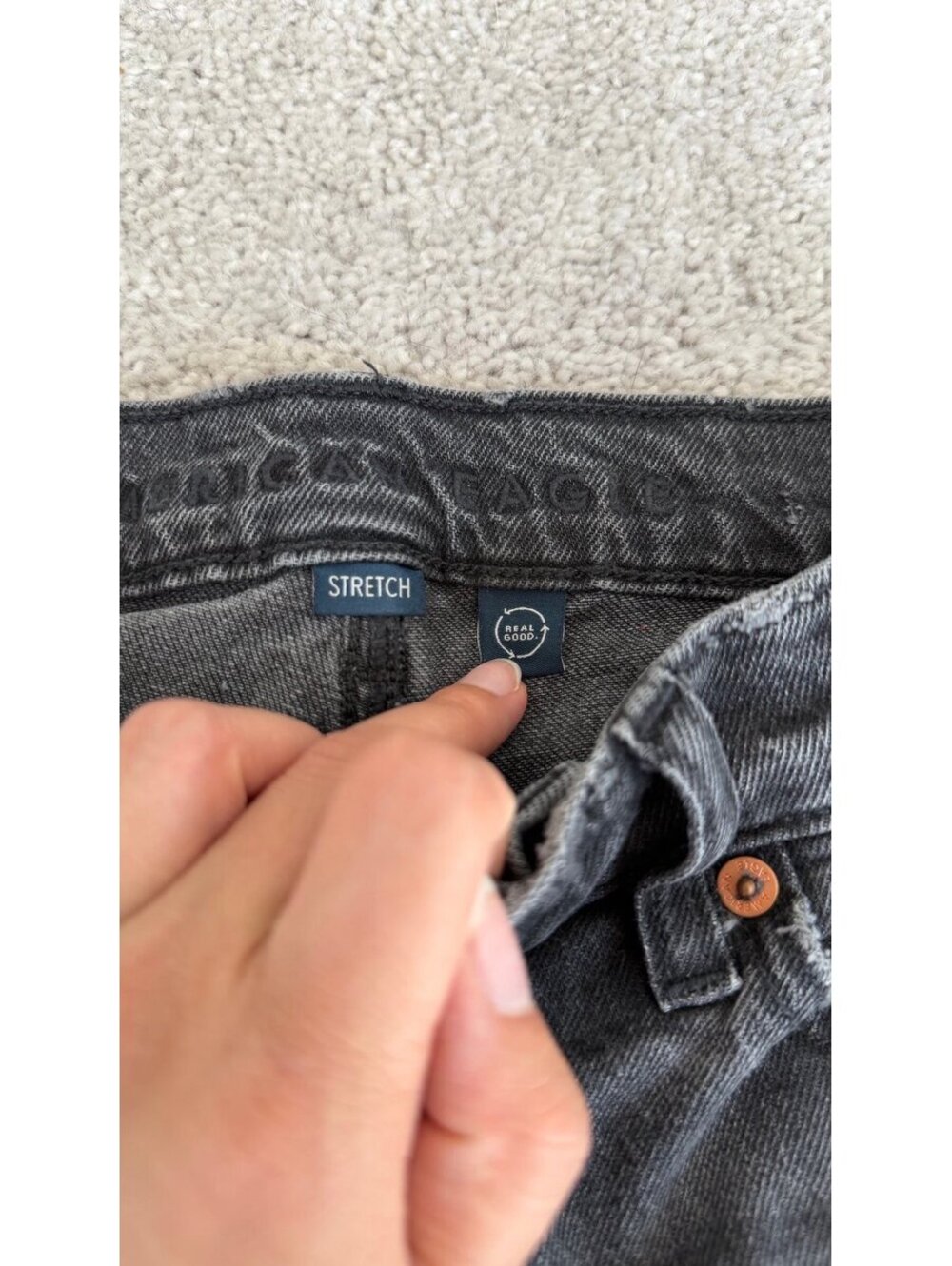 American Eagle Stretch Barrel Jeans - Picture 3 of 6
